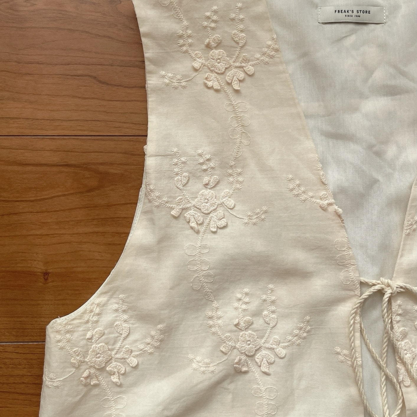 FREAK'S STORE 花柄刺繍ベスト