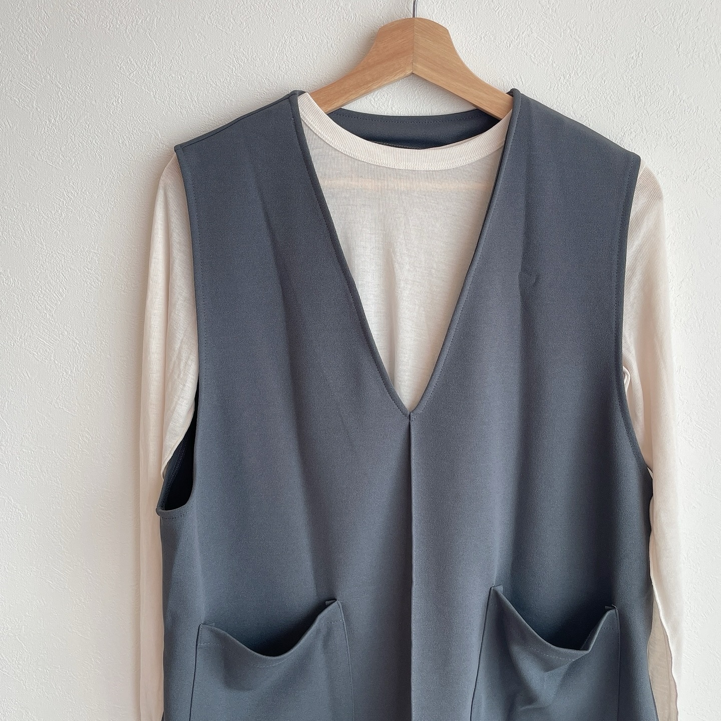 GU ソフトシアークルーネックT