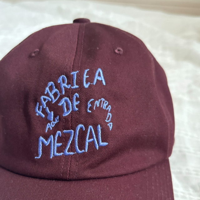 【LY / エルワイ】 Garabato capの刺繍アップ写真