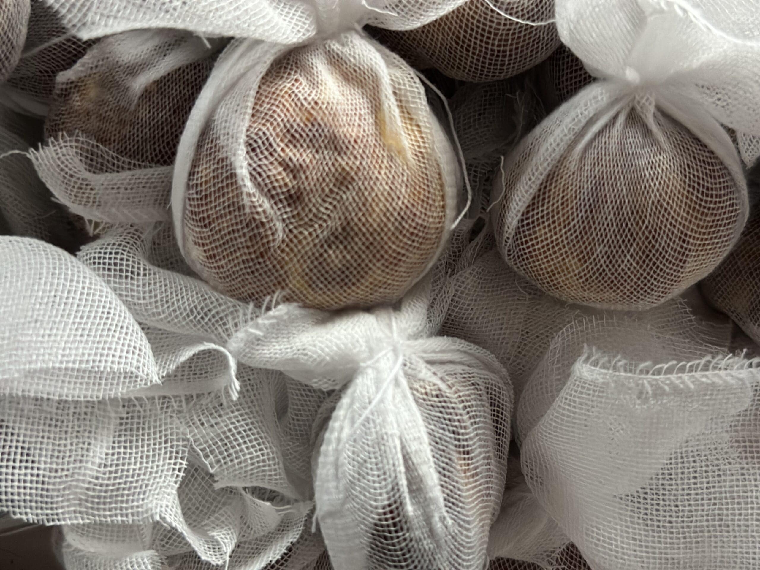 自家製マロングラッセ ぽろたん 栗仕事