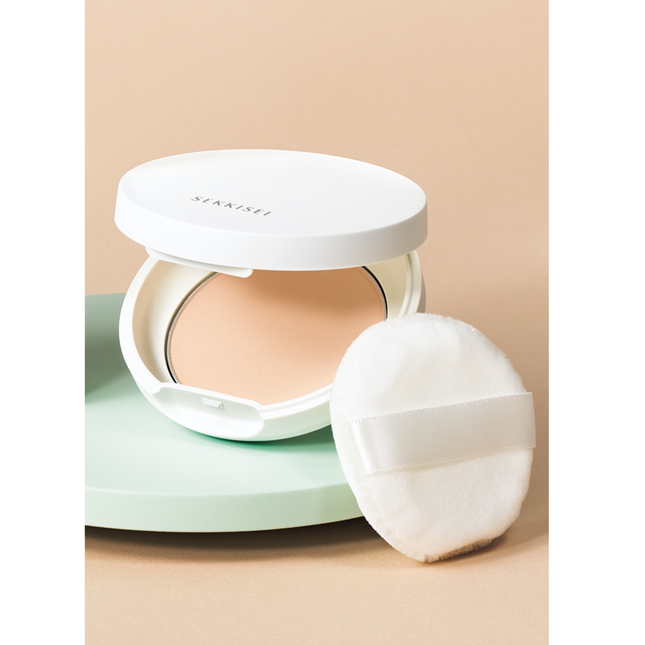 雪肌精 クリアウェルネス
エアリースキンヴェール フェイスパウダー