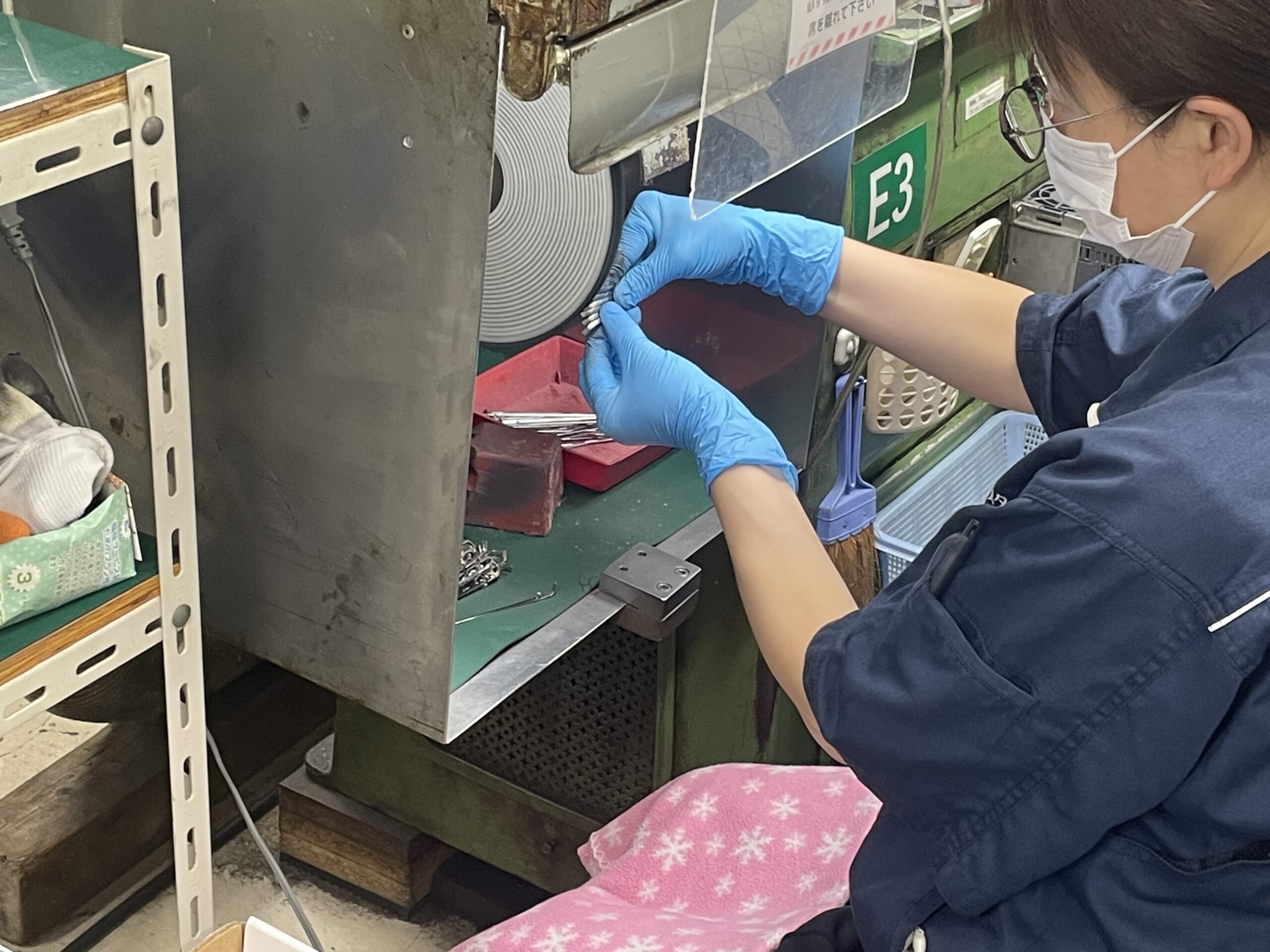 バリ取り（磨き）の工程