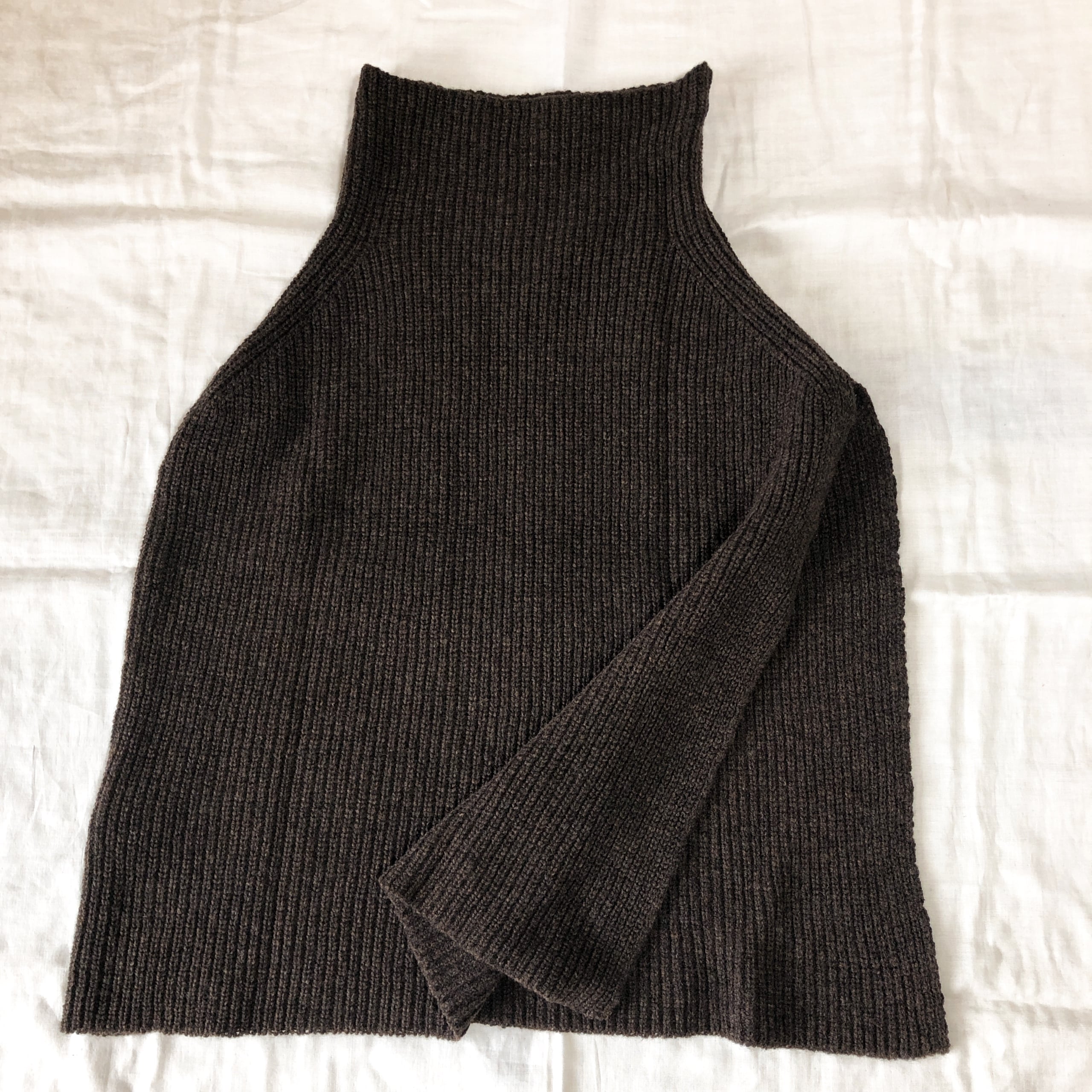 LEE　10月号　2025　年　五明祐子　コラボ　ツイードミル　tweedmill　ニットポンチョ　ココア　ウール