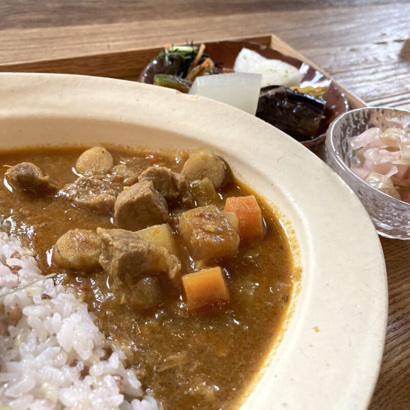 Maru2種盛りカレー