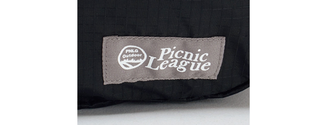 LEEマルシェ別注は「Picnic League」のタグがワンポイントに。