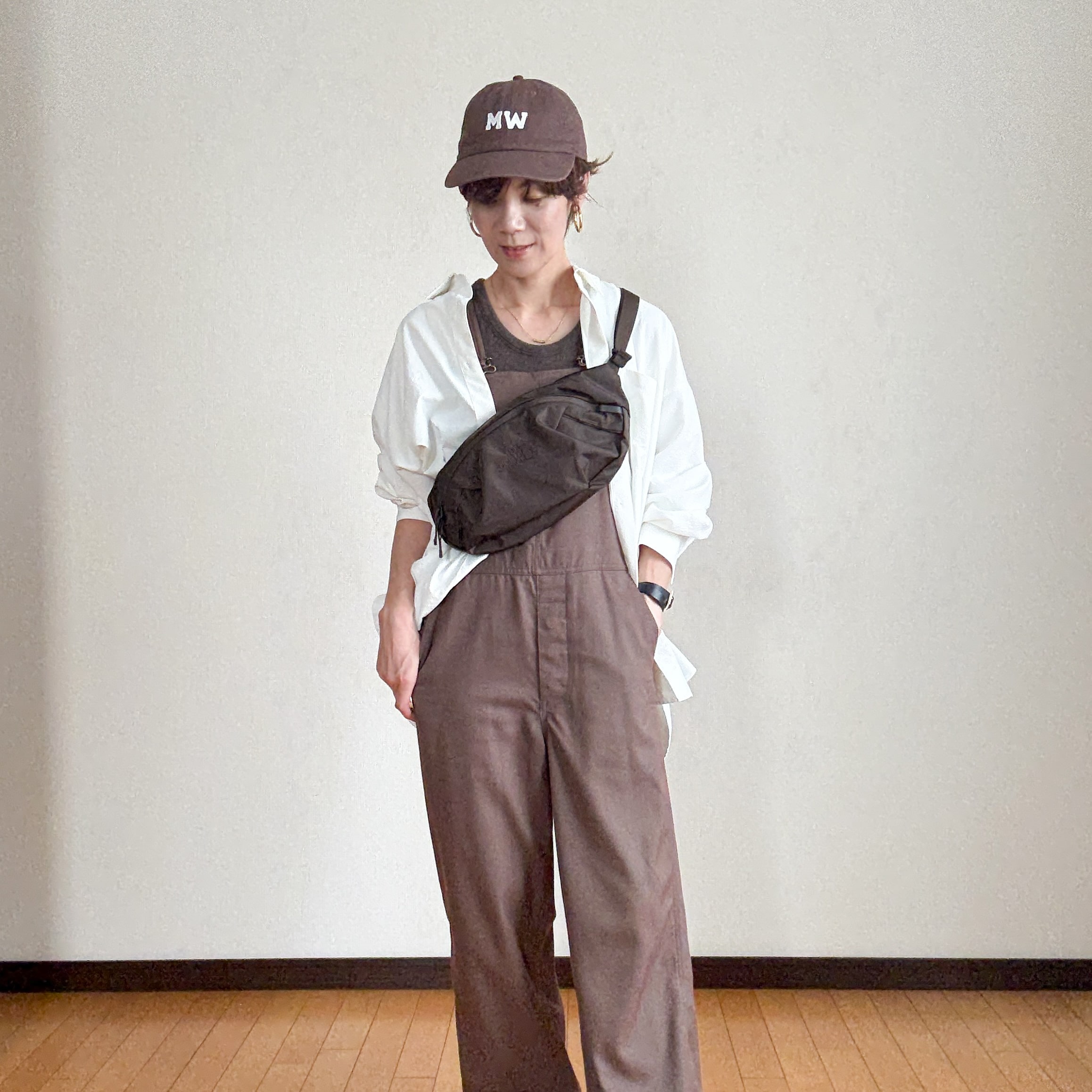 LEE100人隊のブラウンコーデ