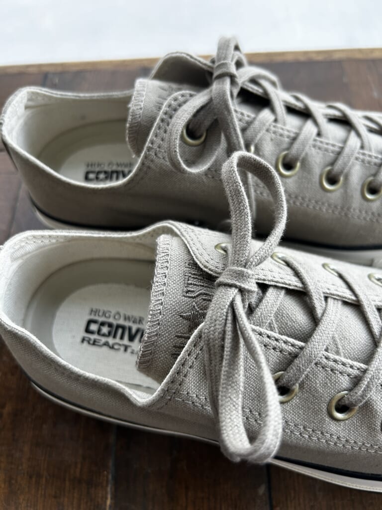 レア　新品　co+feコフェ　コンポート　ハグオーワー雅姫　アスティエ コンバース】新作グレージュスニーカーが秋のブラウンコーデに大