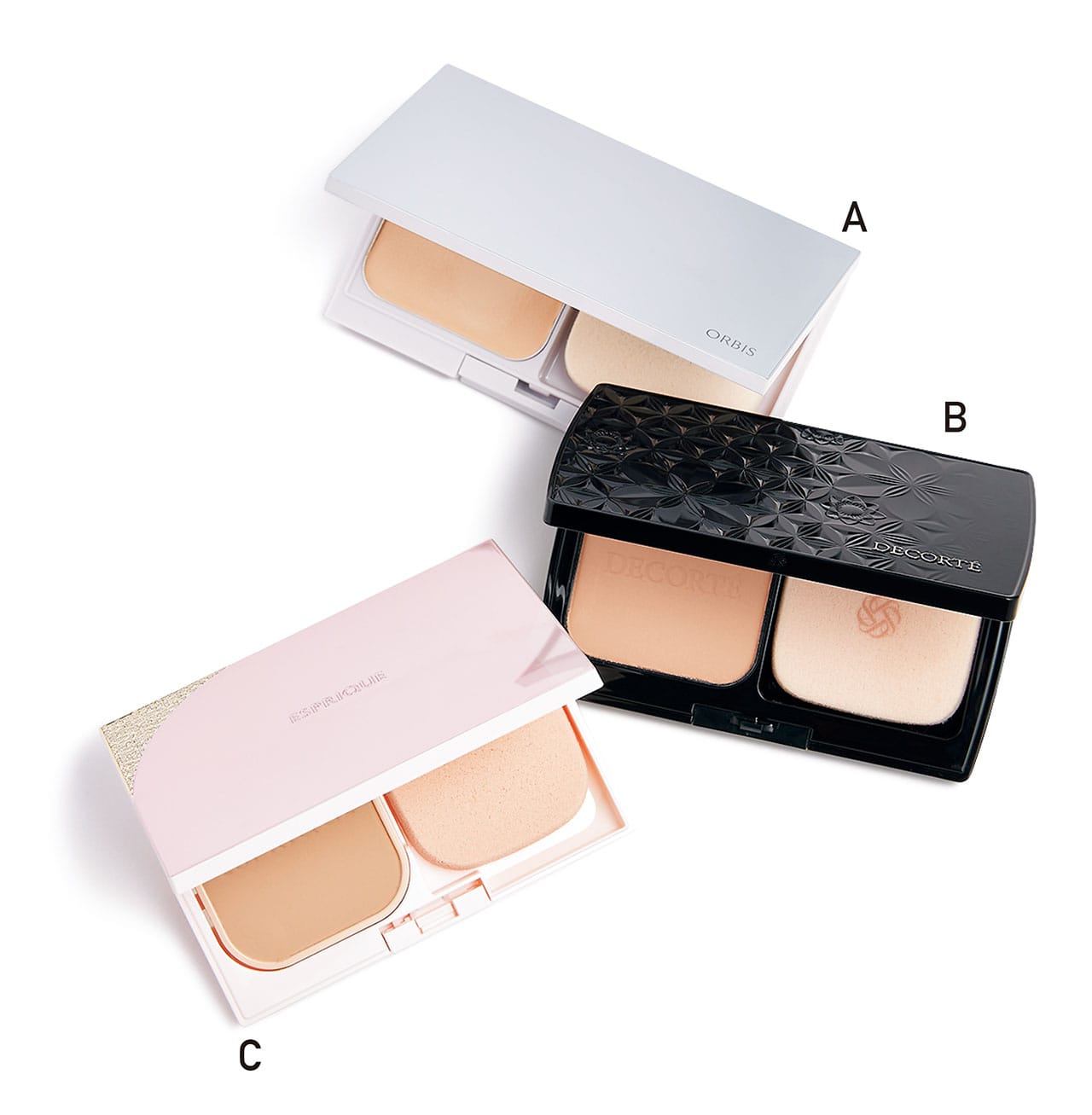 A.カシミアフィットファンデーション N SPF20・PA＋＋ 全5色 ￥3190（セット価格）／オルビス　B.ゼン ウェア パウダーファンデーション SPF20・PA＋＋ UV耐水性★ 全10色 ￥7700（セット価格）／コスメデコルテ　C.エスプリーク メルティセラム グロウパウダー SPF26・PA＋＋ 全7色 ￥4180（セット価格・編集部調べ）／コーセー