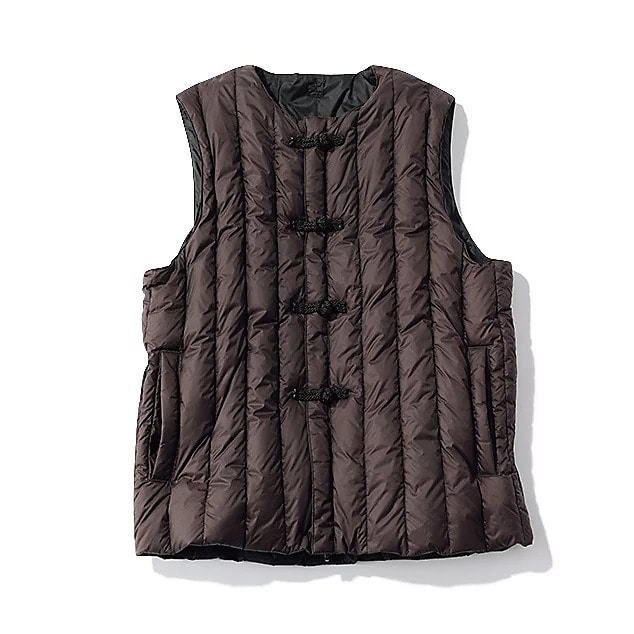 "TAION
【五明祐子さんコラボ】【洗える】REVERSIBLE CHINA BUTTON INNER DOWN VEST
￥11,000"