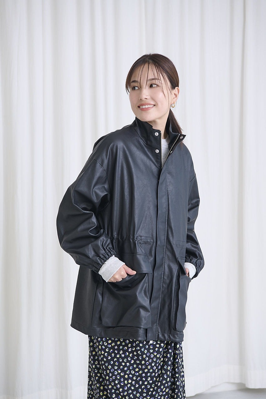 "Curensology
ヴィンテージフェイクレザーコート
￥39,600"　モデル着用　