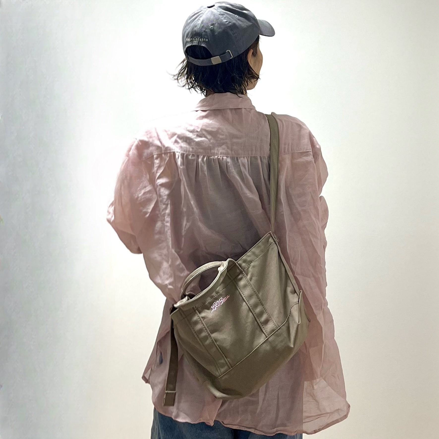 服 バッグ