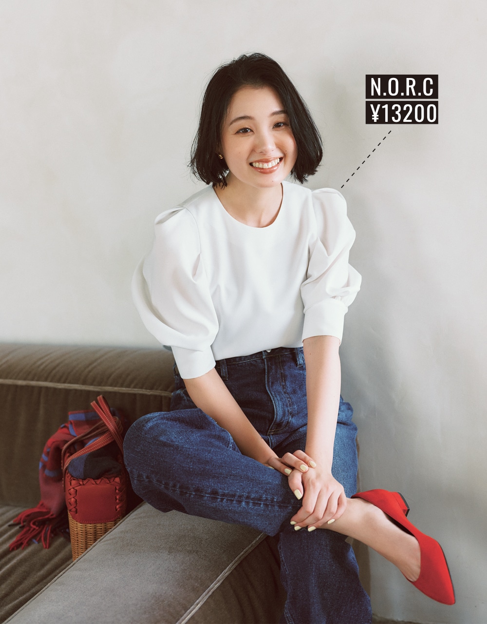 【N.O.R.C（ノーク）】のブラウスコーデ エディター 高橋夏果さん