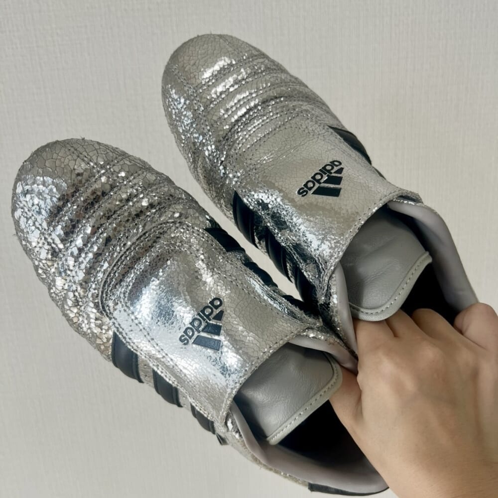 ベストバイ　スニーカー　アディダス