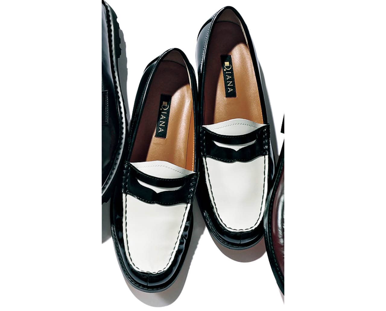 ダイアナのコインローファー