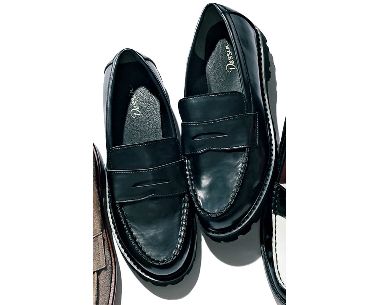 デッサンのコインローファー