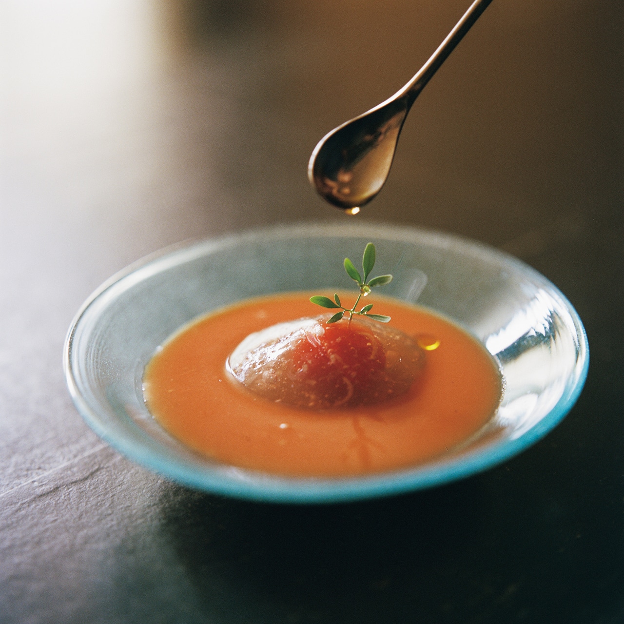 料理なのか、菓子なのか…「糧菓(りょうか)」と向き合う静謐な時間。