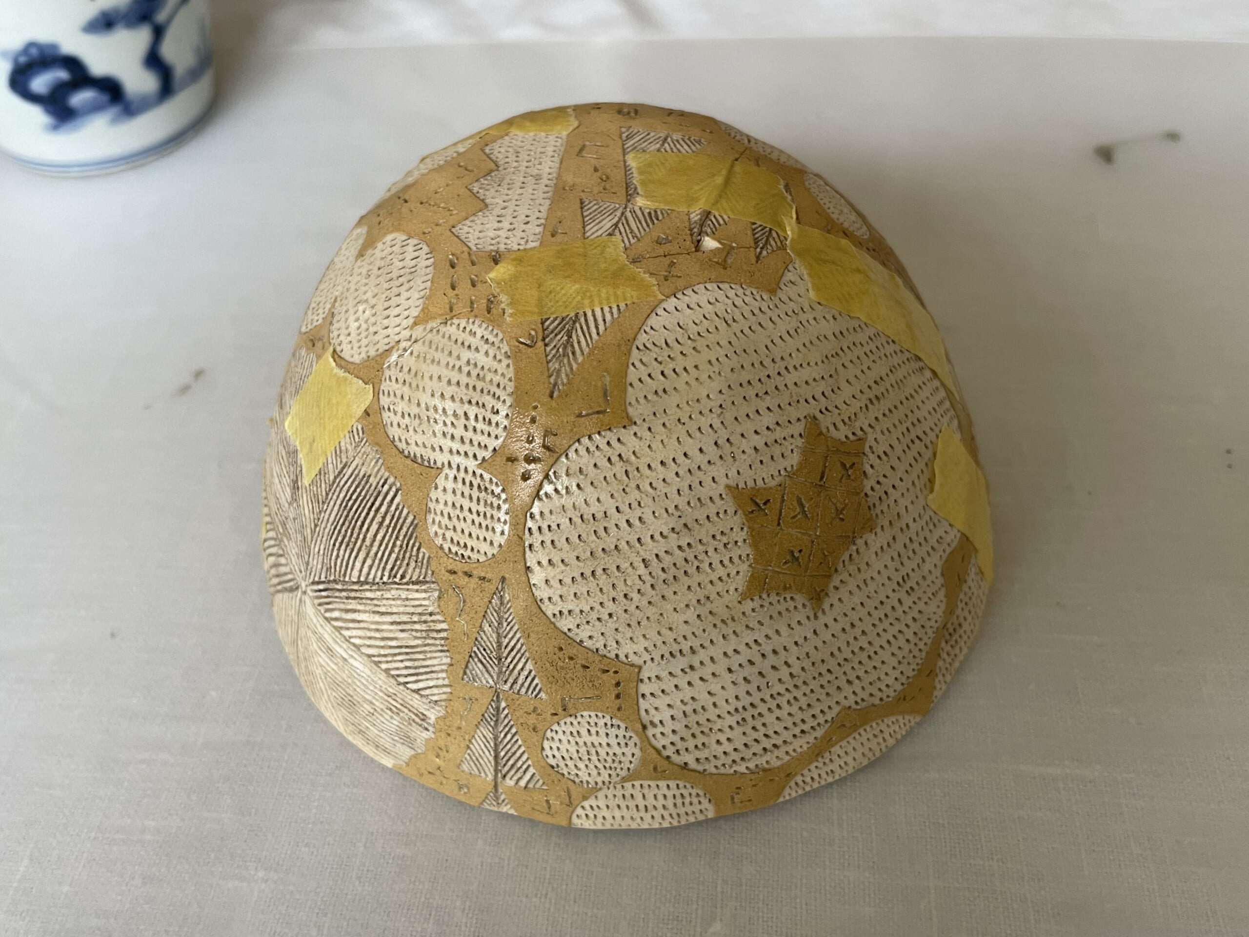 佐藤尚理さん作陶のボウル、外側の写真