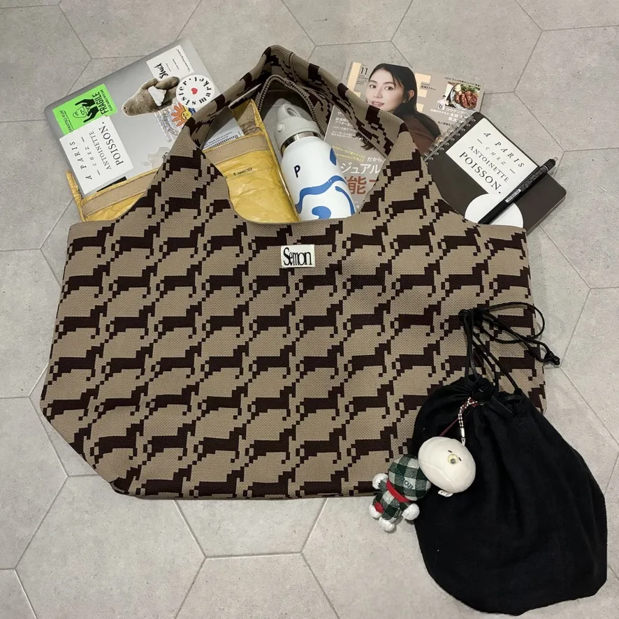 ちゅーこさん　仕事の日のバッグの中身