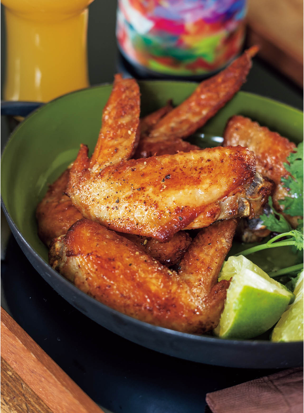 鶏手羽先のナンプラー揚げ