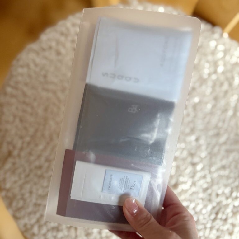 無印良品「ポリプロピレンカードホルダー・サイド収納」（３段・６０ポケット）テスター収納例