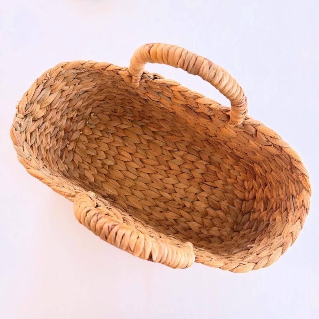 無印良品「ウォーターヒヤシンス　持ち手付　オーバル　バスケット　小」