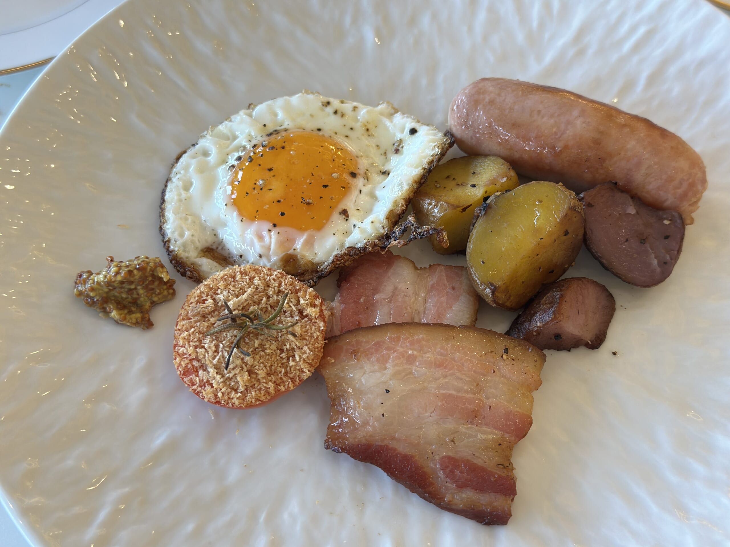 アメリカンブレックファースト　ウブフル石垣　石垣島ホテル