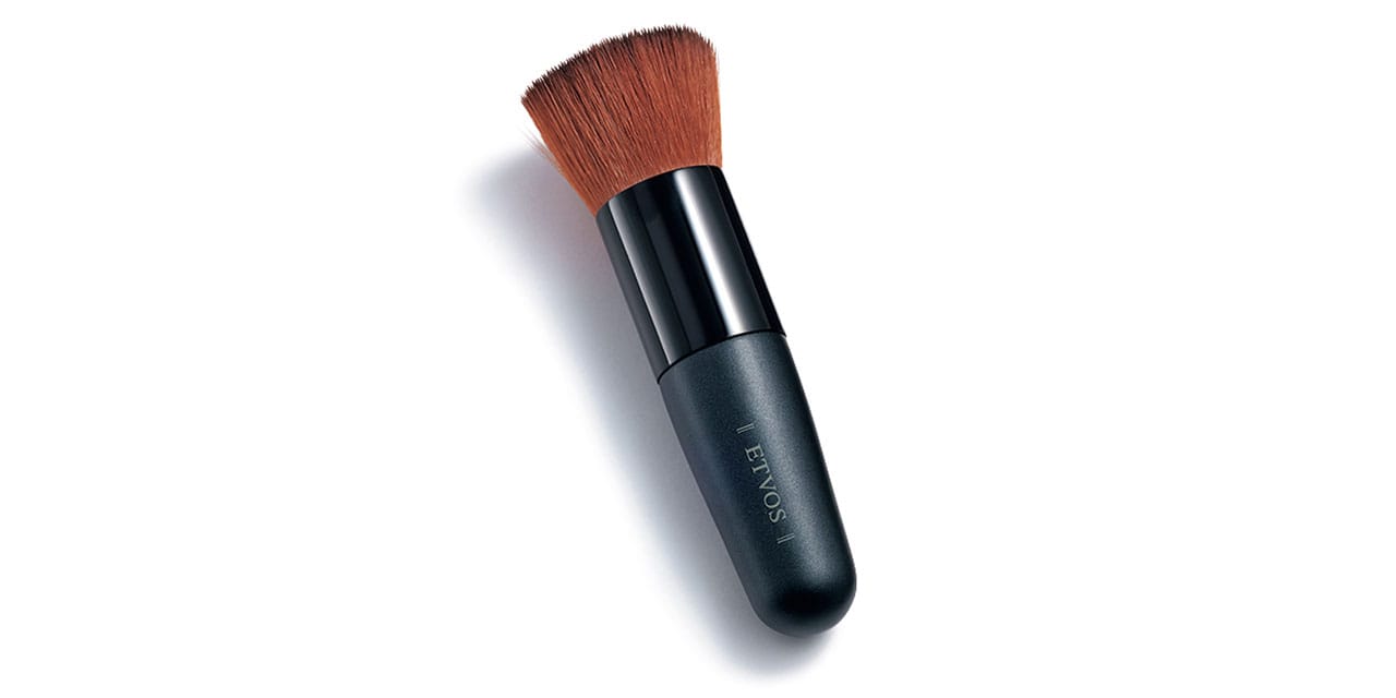 フラットトップブラシ￥2420／エトヴォス