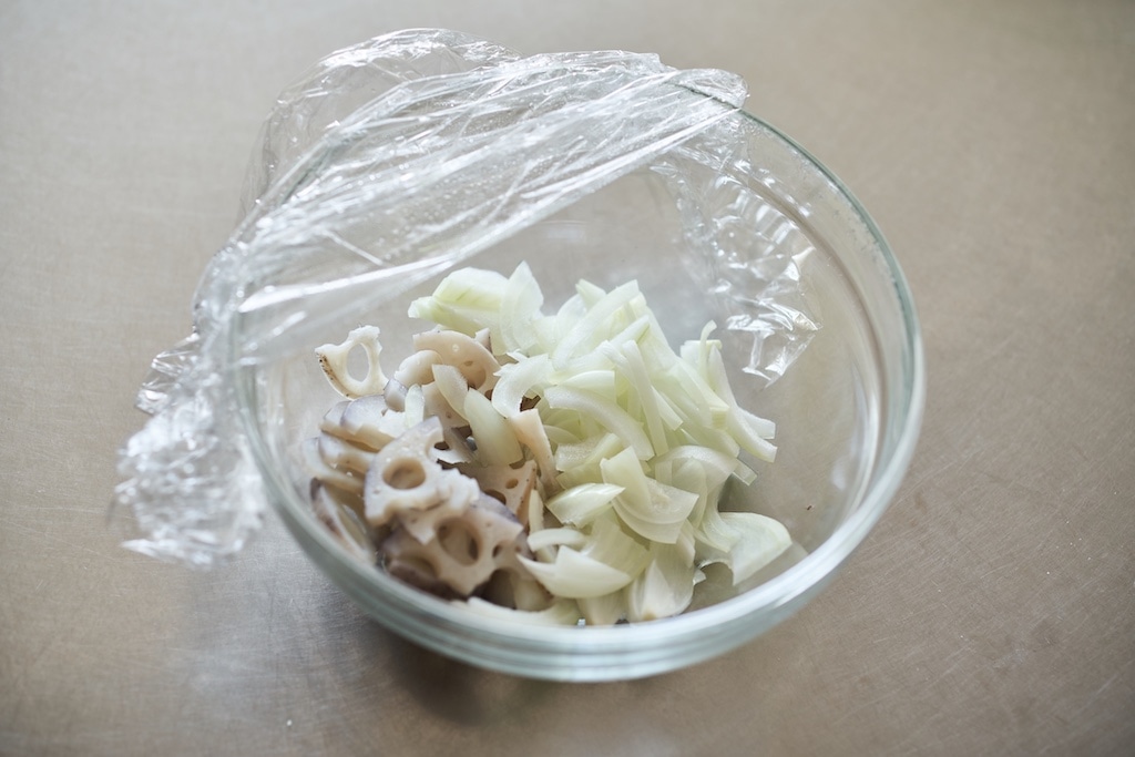 榎本美沙さん　れんこんパンキッシュ