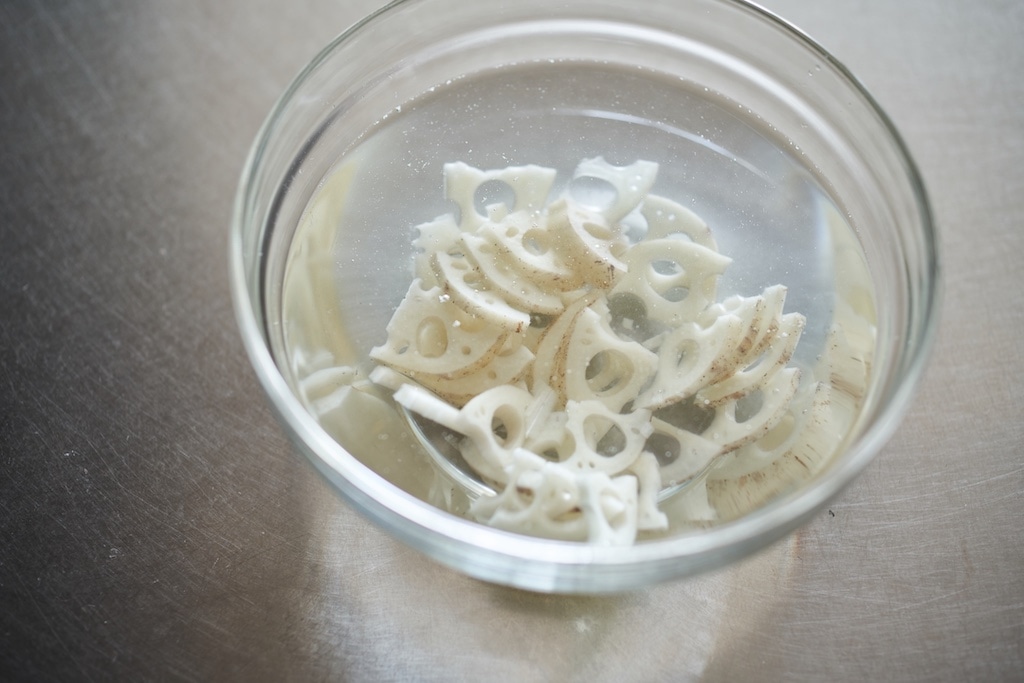 榎本美沙さん　れんこんパンキッシュ