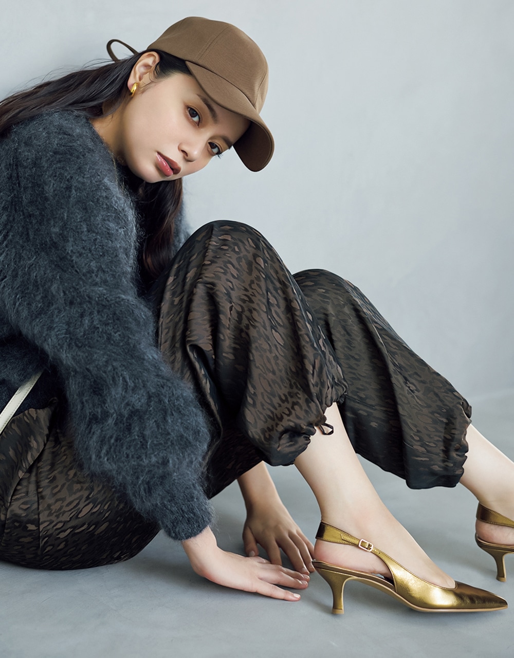 レオパードパンツコーデ岸本セシルさん