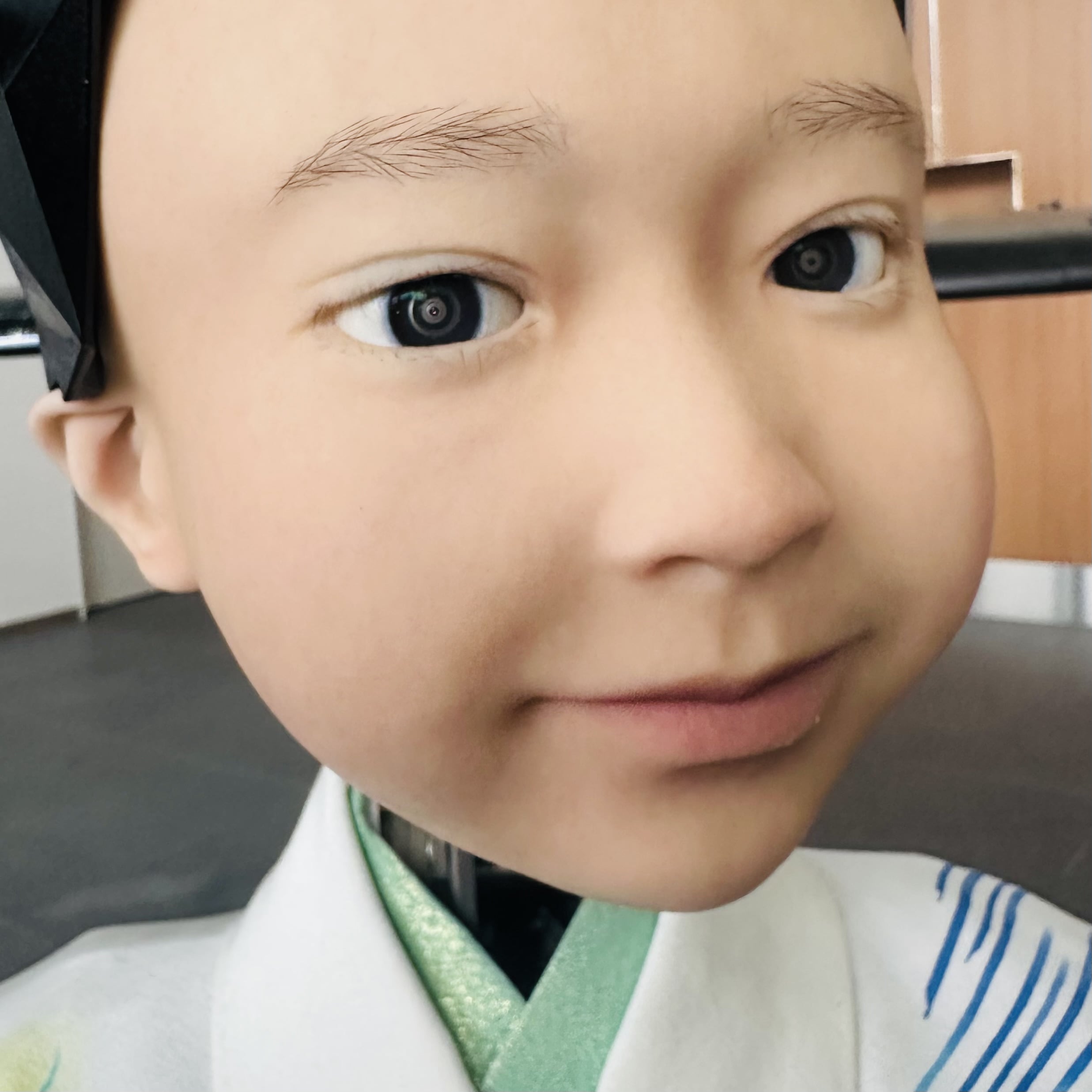 アンドロイドYui 加賀友禅　いのちの未来　大阪万博