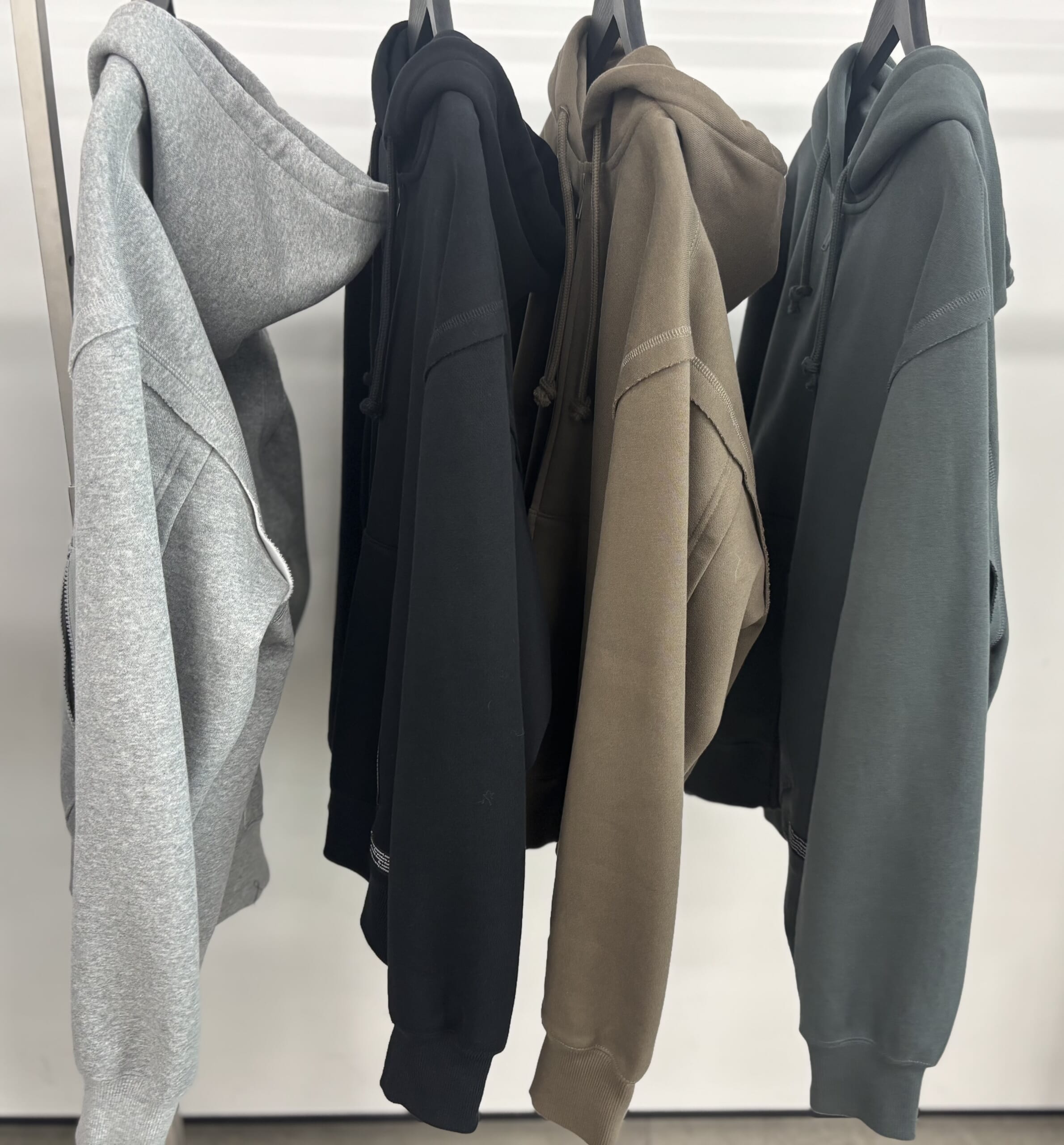 GU×アンダーカバー　ヘビーウェイトスウェットフルジップパーカ