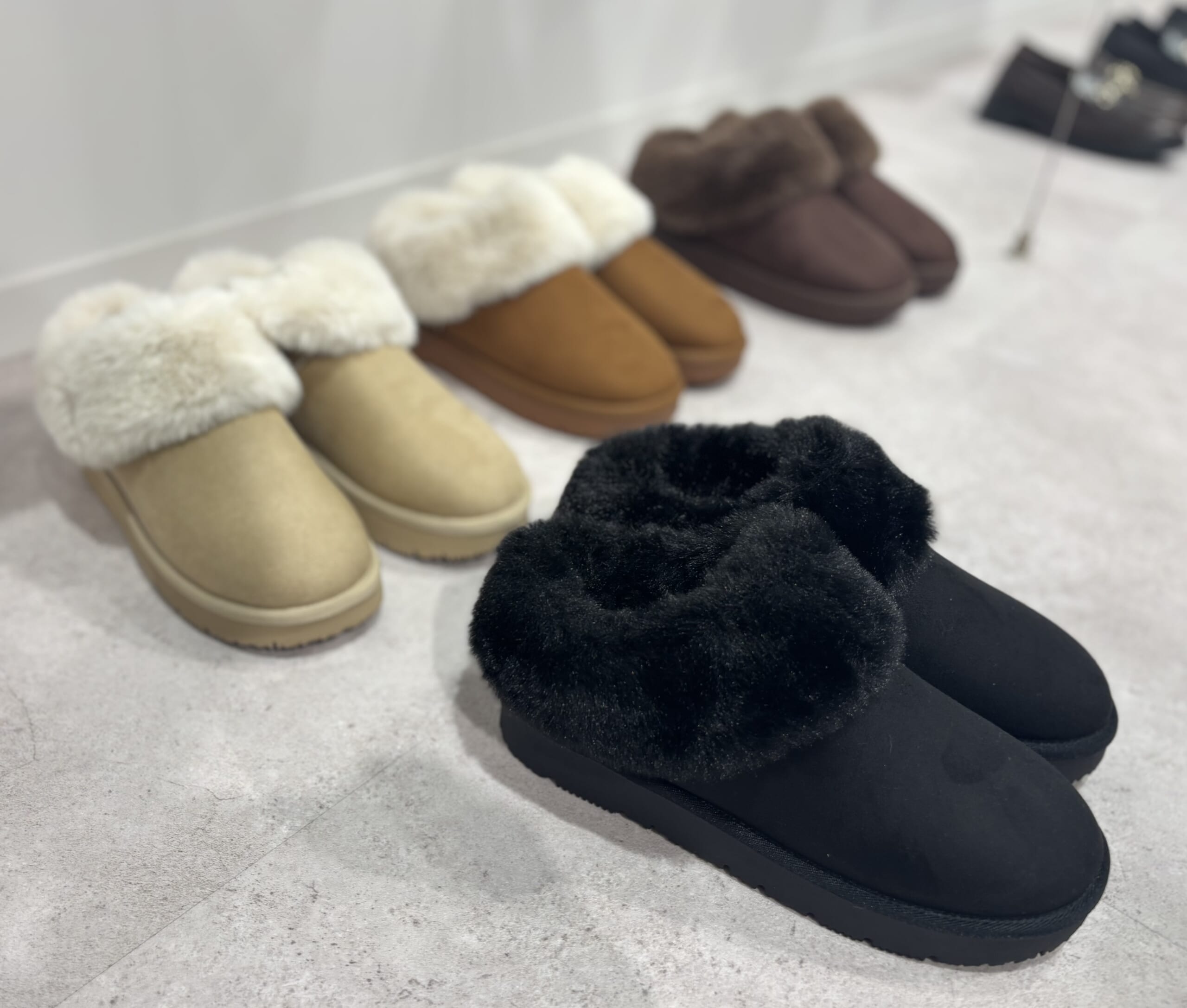 フェイクムートンスリッパ　カラーバリエーション