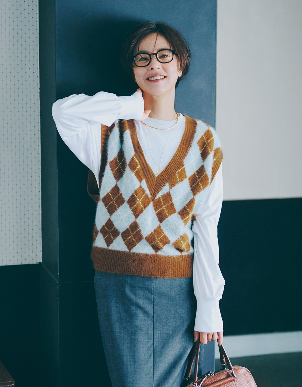 SHIPS（シップス）の「アーガイルベスト」コーデ 浅見れいなさん