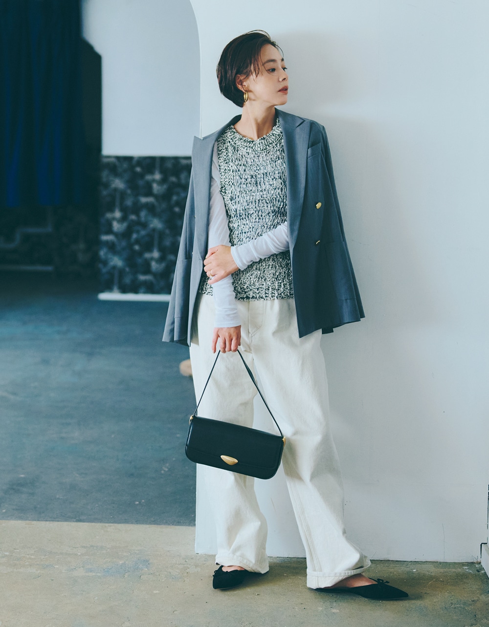 浅DES PRÉS（デ・プレ）の「透かし編みベスト」コーデ 見れいなさん