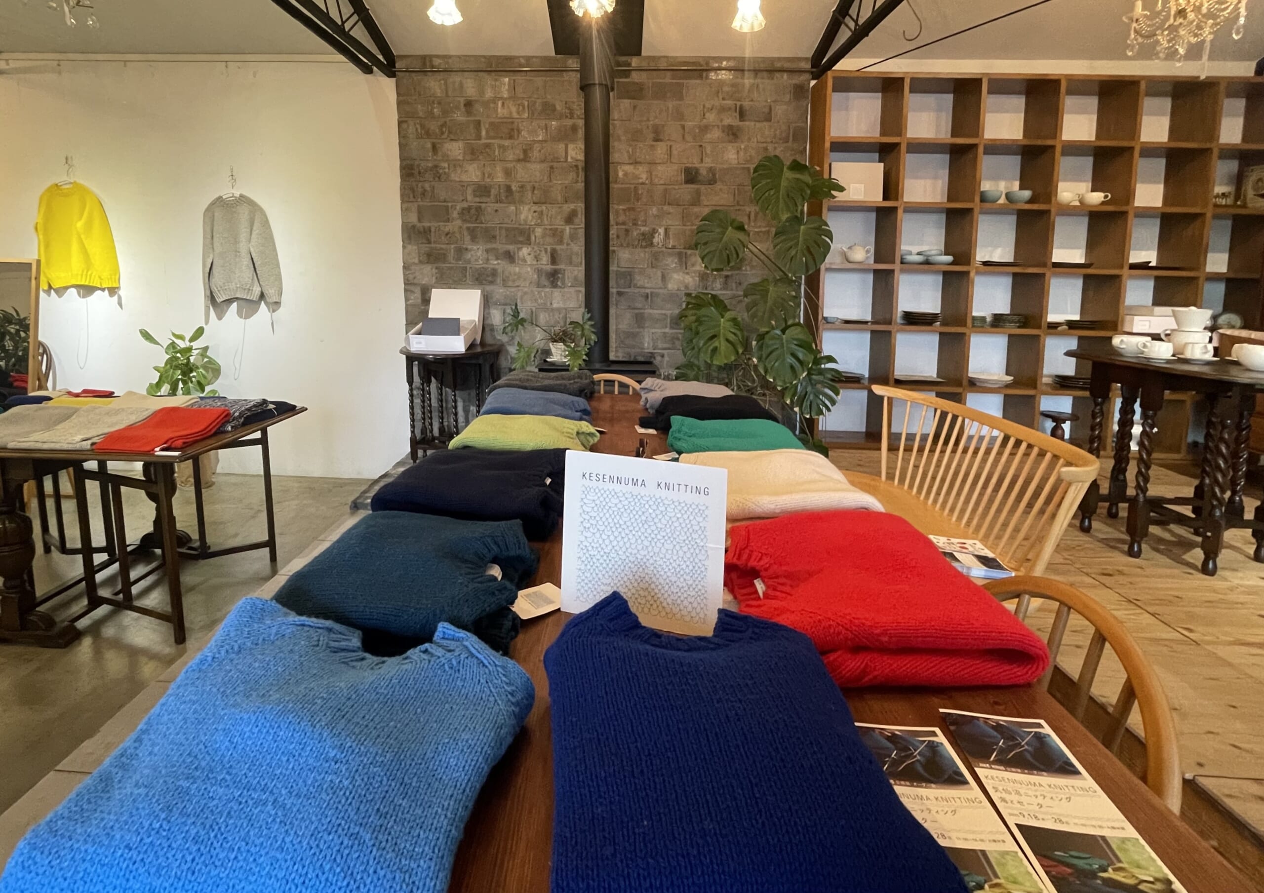「気仙沼ニッティング 海とセーター │ JIKE HAUS企画展」の様子の写真2