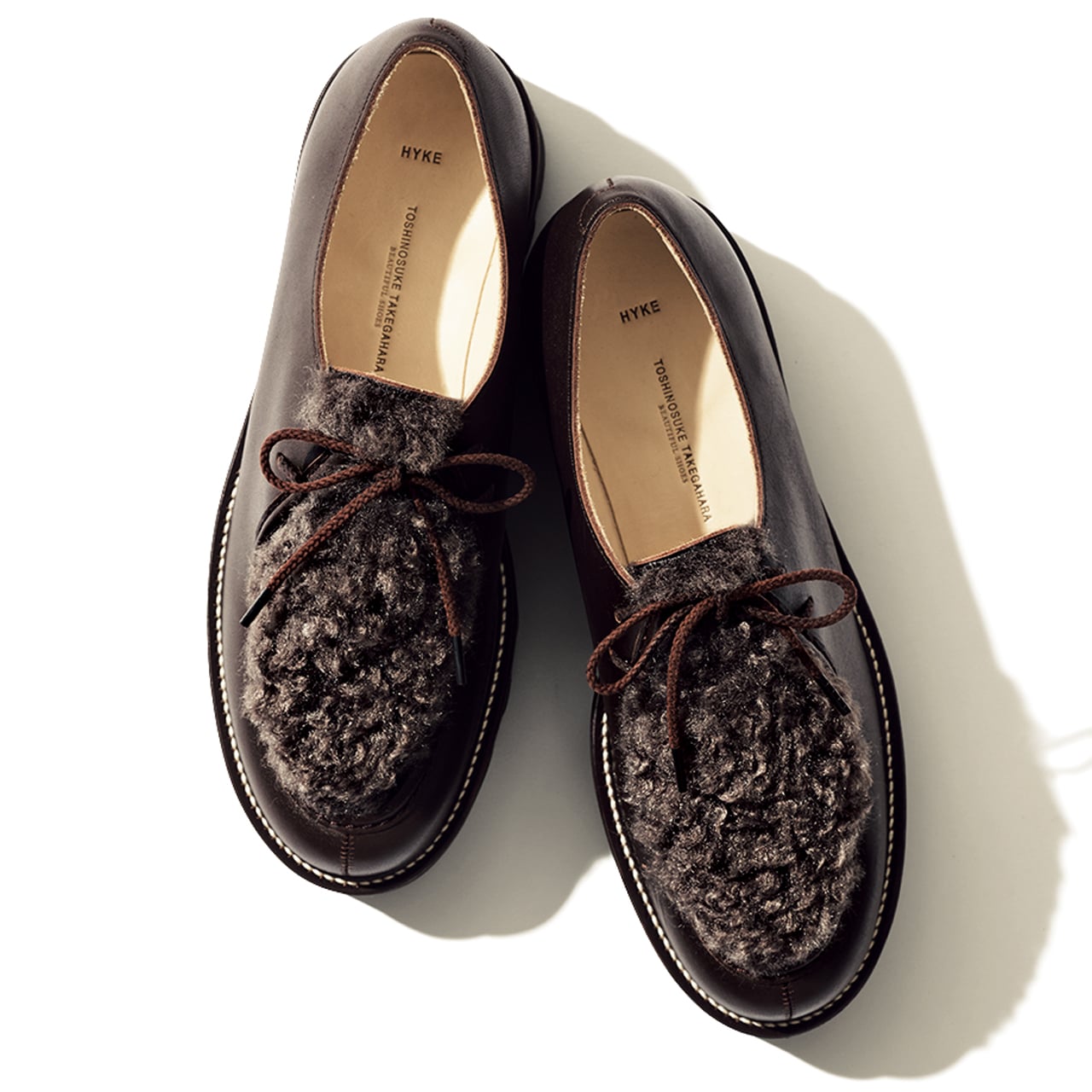 BEAUTIFUL SHOES × HYKE（ビューティフル シューズ × ハイク）のファー付きシューズ　￥107800