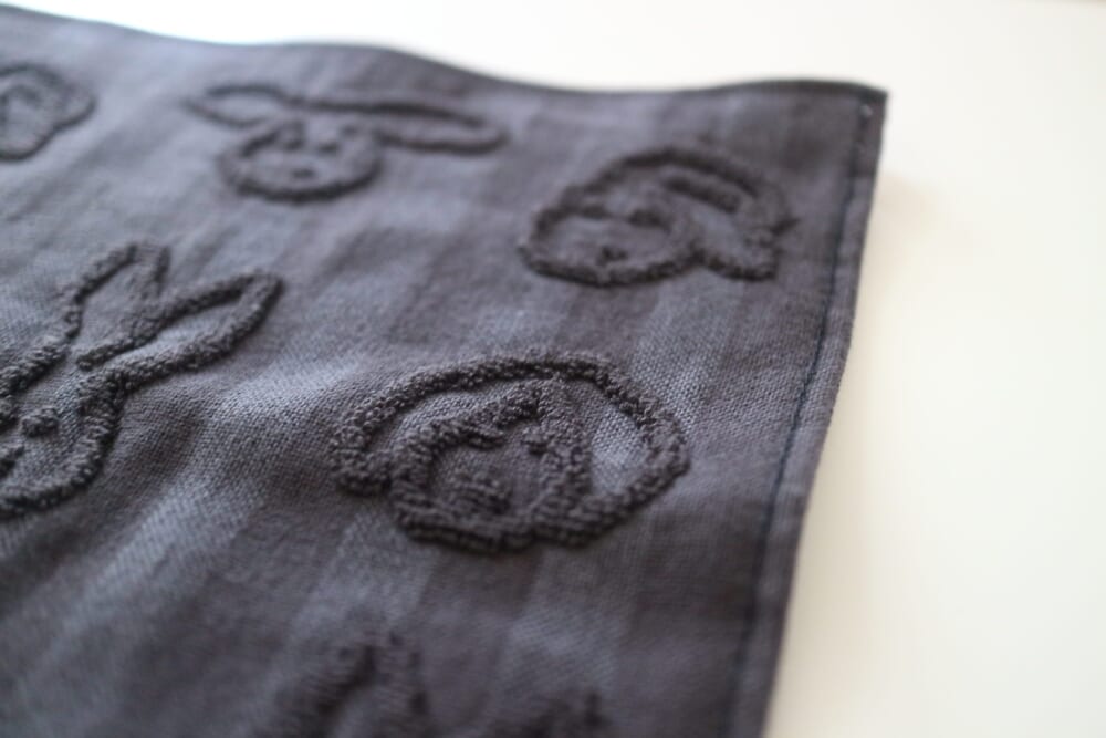 ウォームグレーテイル　WARMGREYTAIL タオルハンカチ