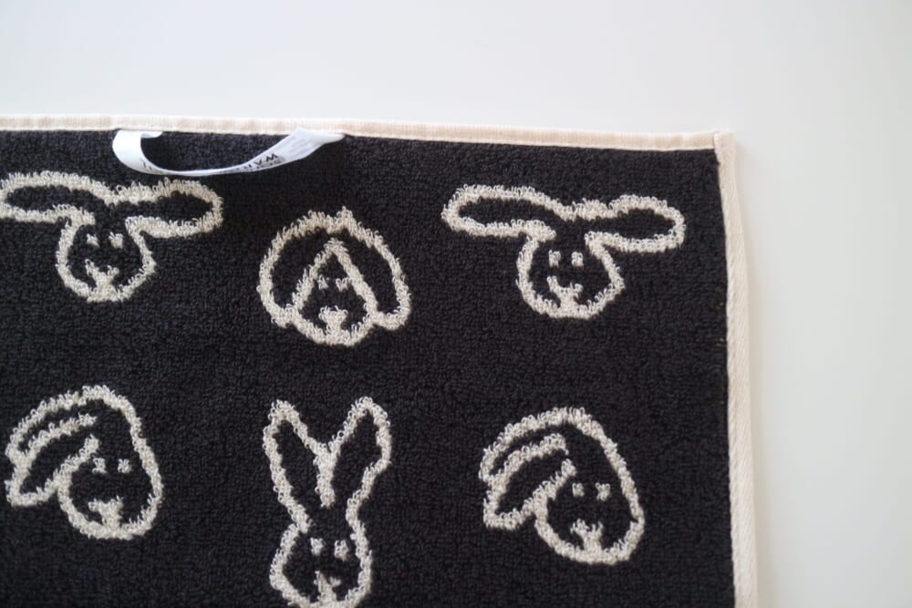 ウォームグレーテイル　WARMGREYTAIL タオルハンカチ