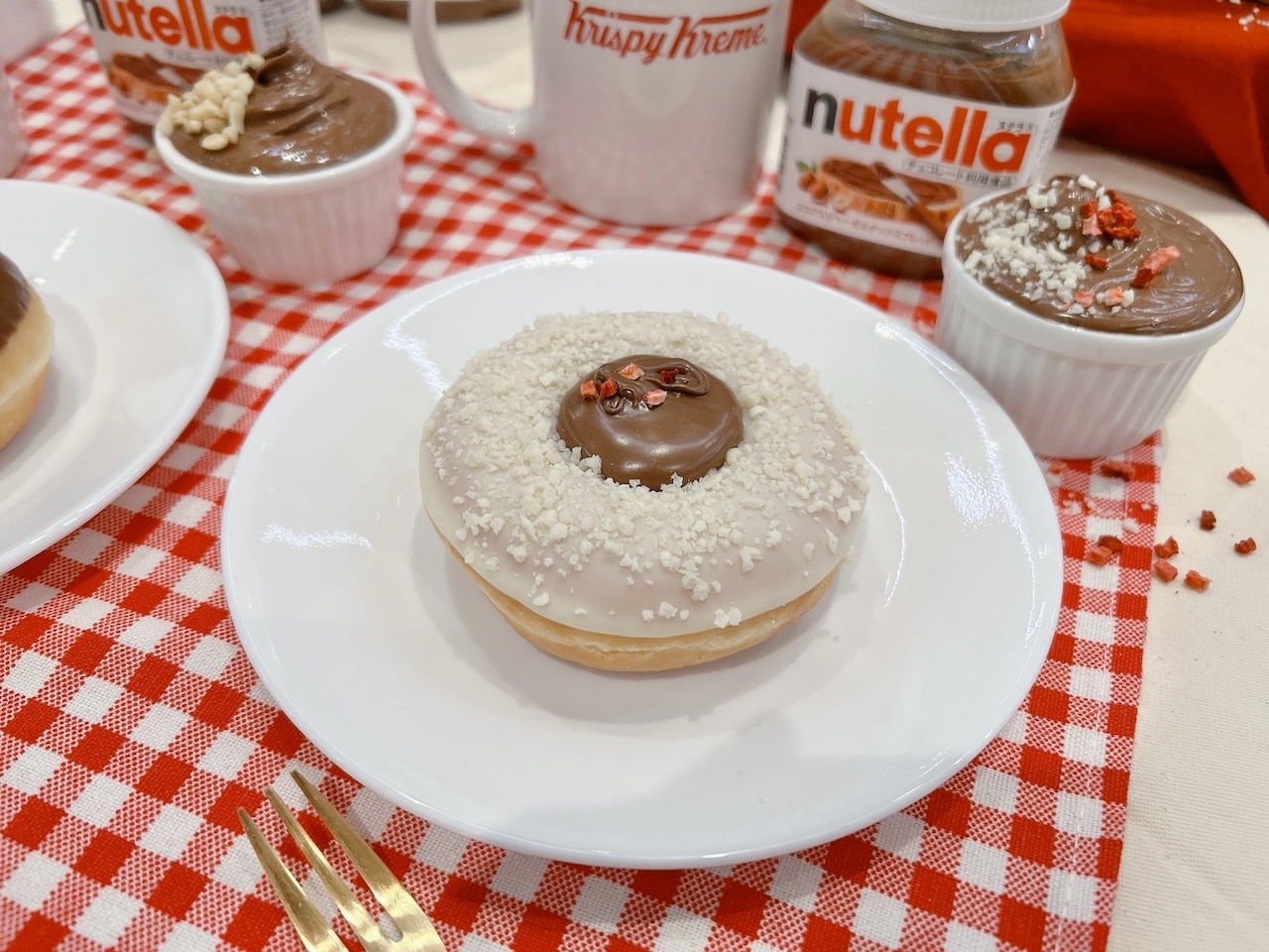クリスピー・クリーム・ドーナツ×ヌテラ　ホワイトチョコ タルト with NUTELLA®