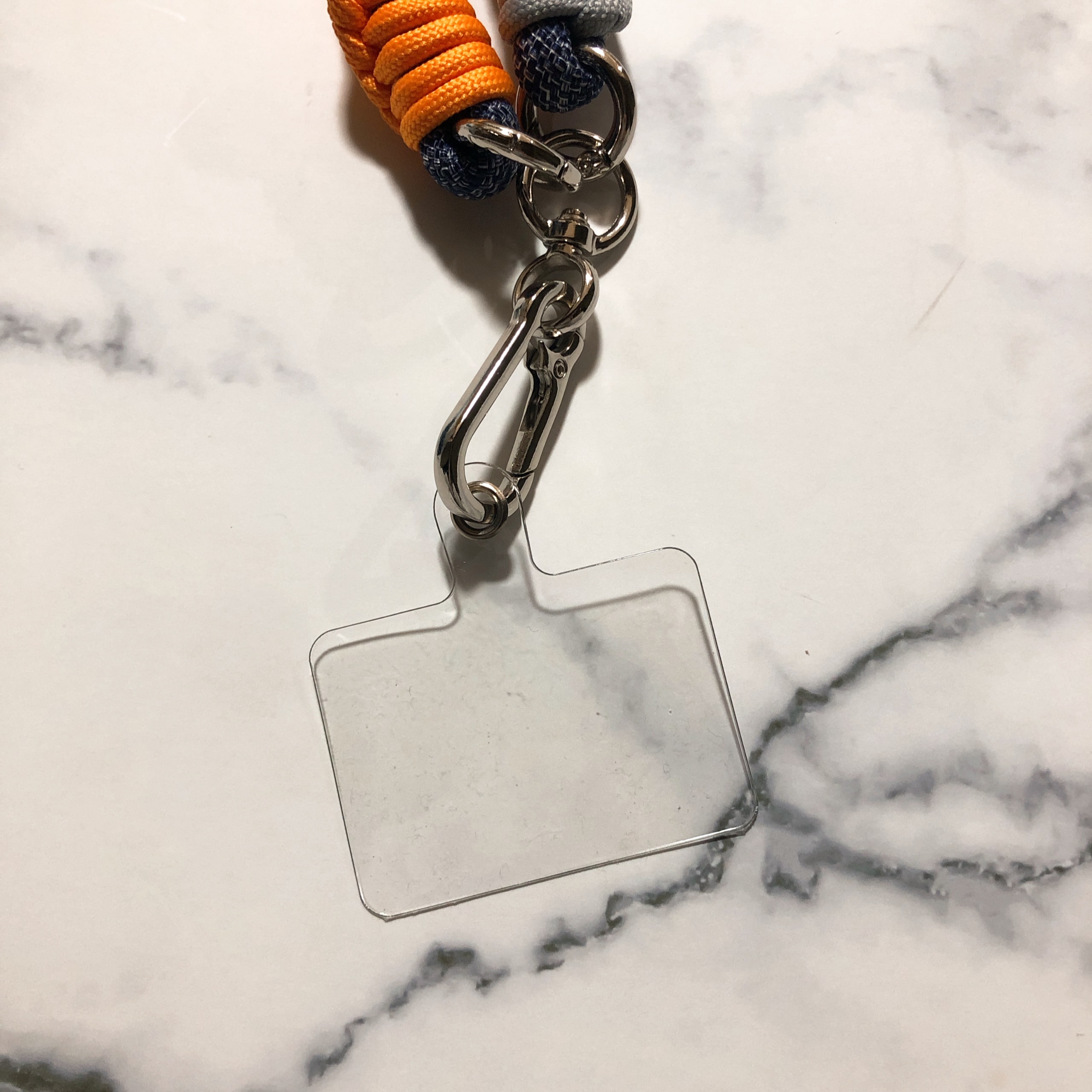 iPhone16e ストラップ art of black パラコード moft 8 in 1 ESR スマホケース 保護フィルム 画面 magsafe