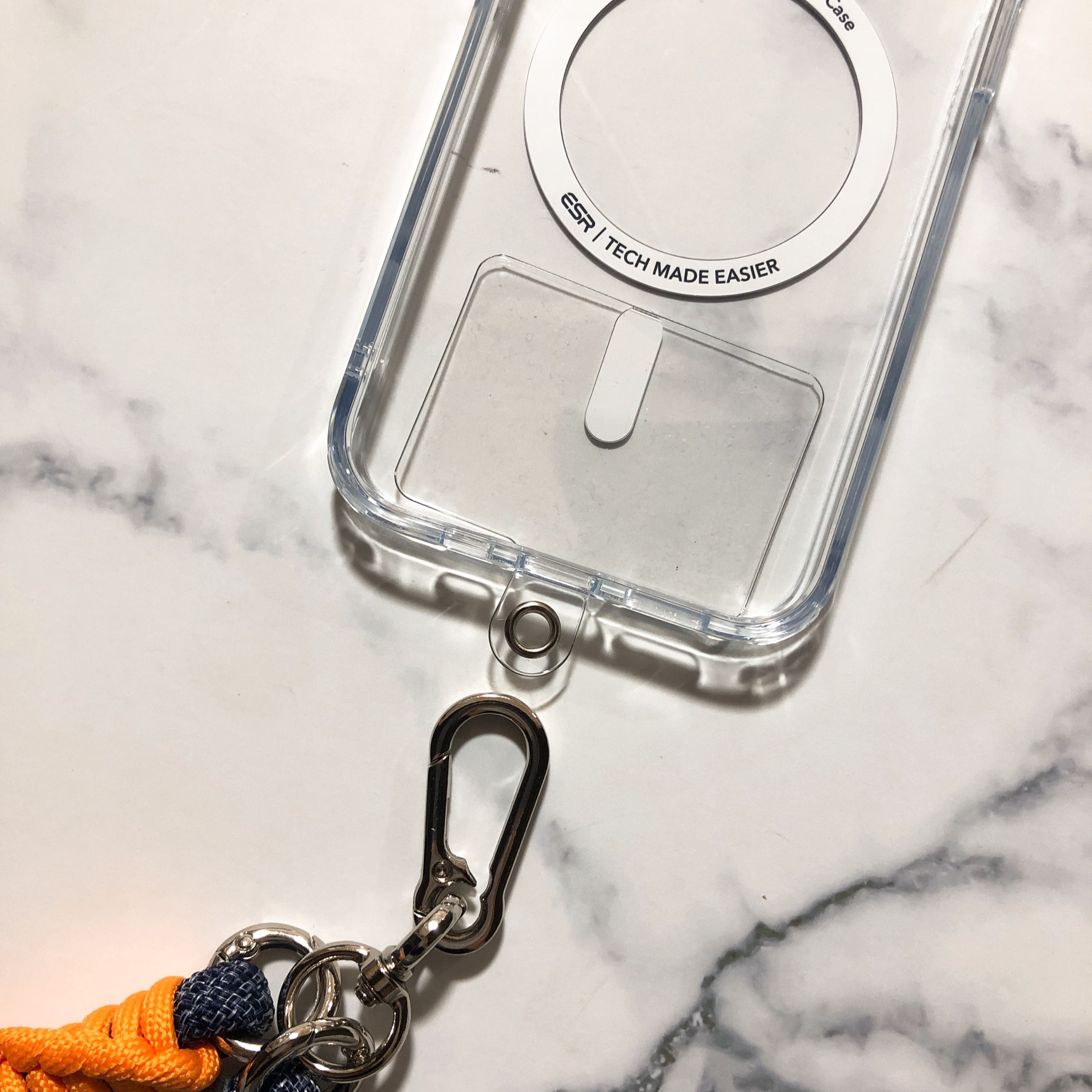 iPhone16e ストラップ art of black パラコード moft 8 in 1 ESR スマホケース 保護フィルム 画面 magsafe