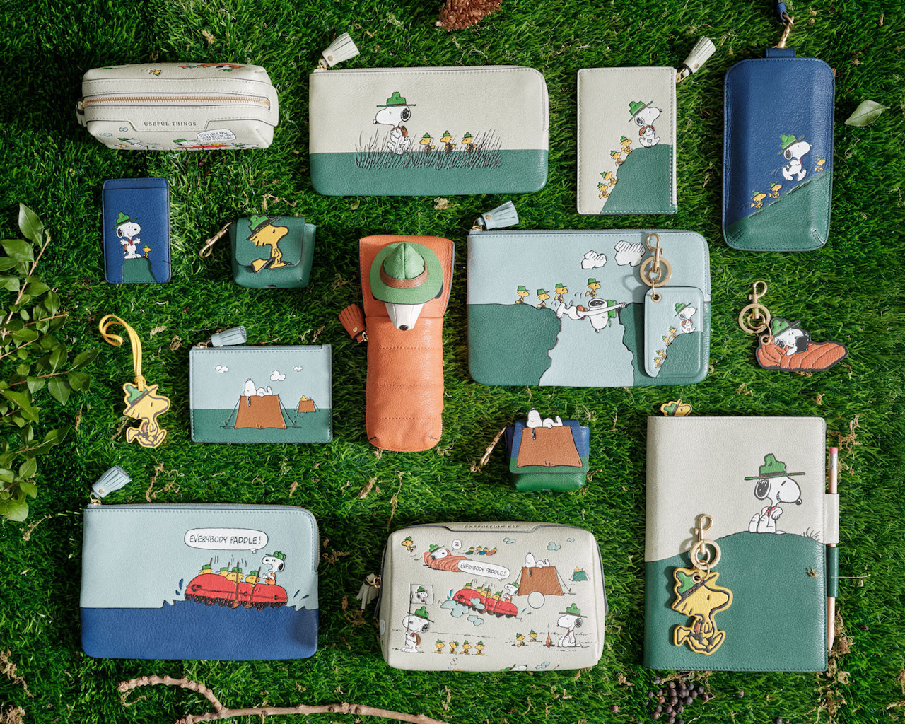 Peanuts x Anya Hindmarch　集合カット