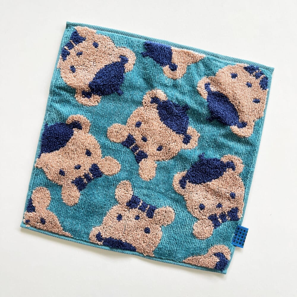 ファミリア 丸の内 ハンドタオル