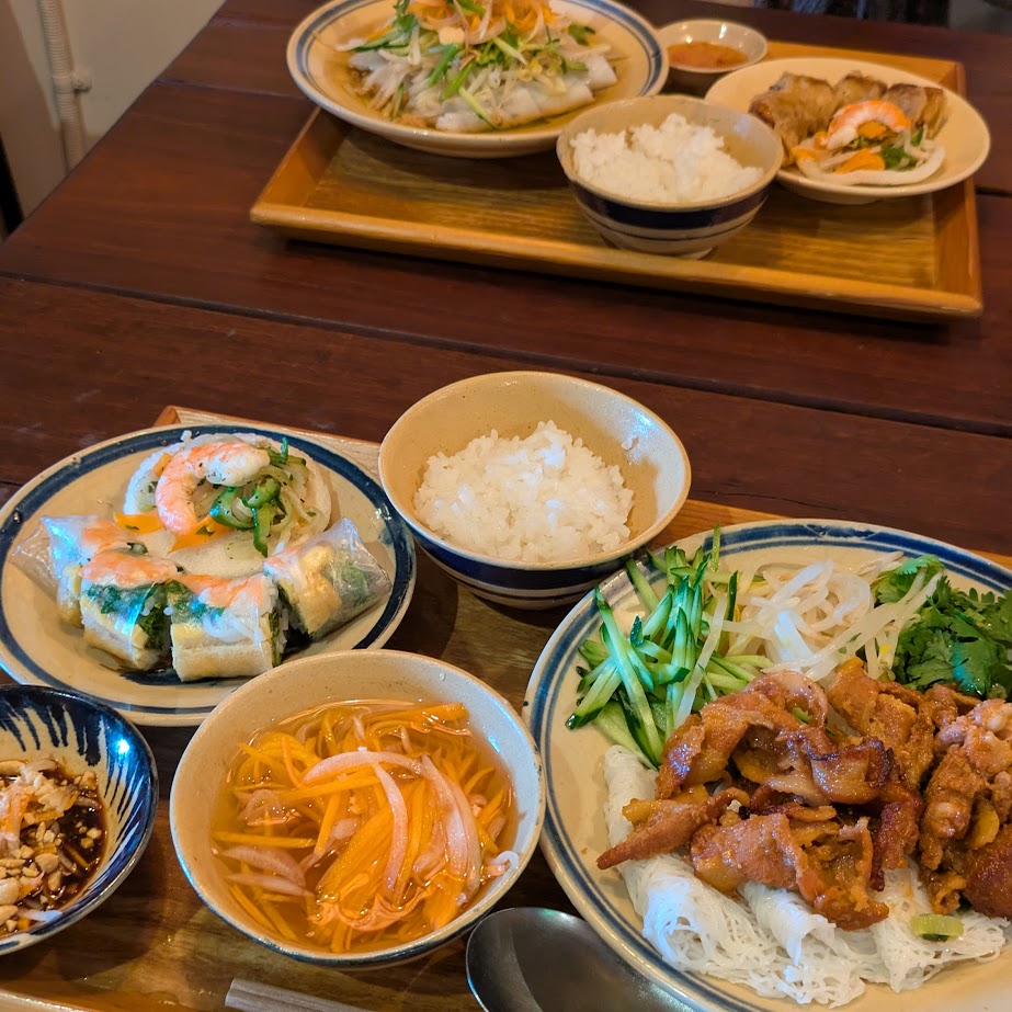 ベトナム料理　LEE100コポ　DALATMARIMURA