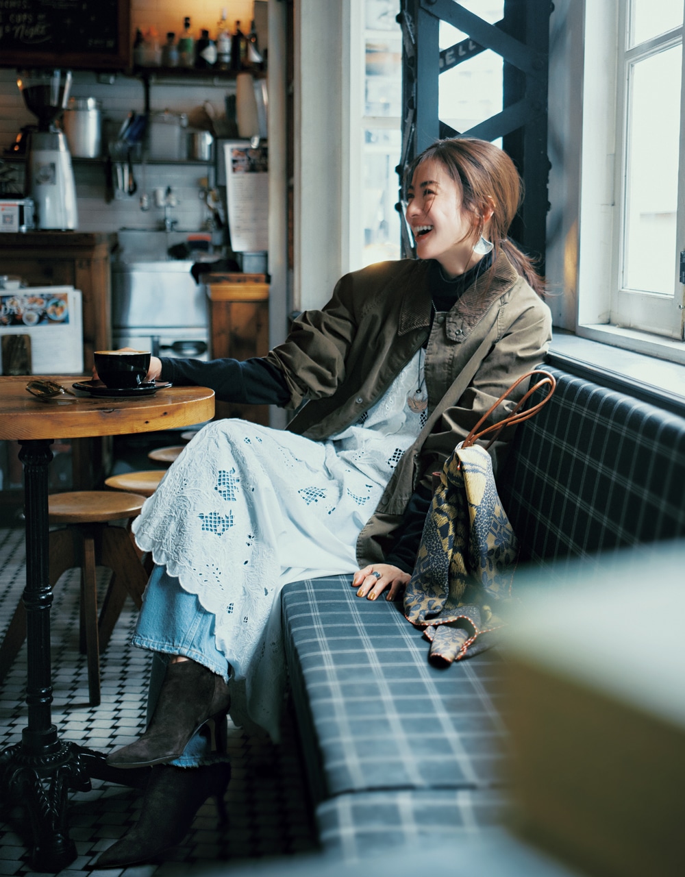 ひらひらを足したコーデ 高垣麗子さん