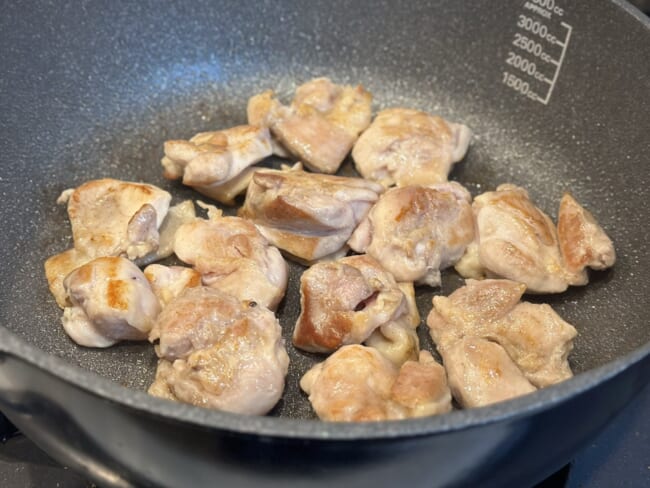 【LEE11月号】コウケンテツさんの「チキンのうま味トマト煮」を作ってみた