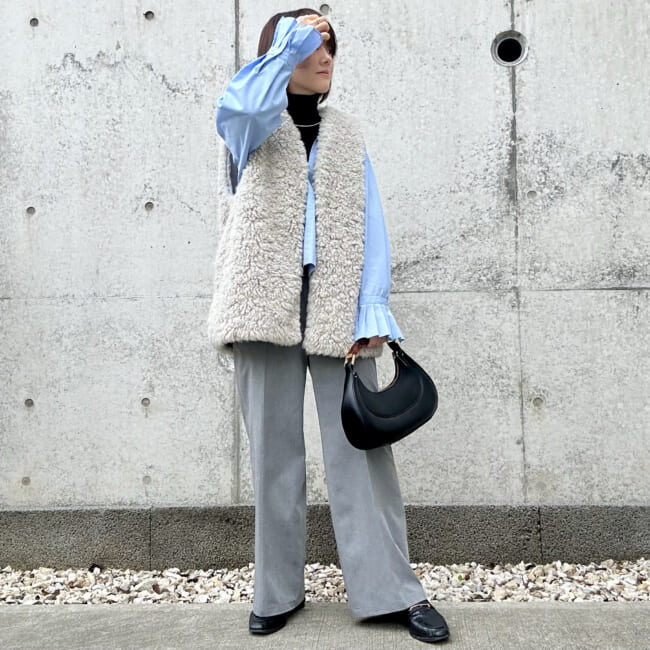 秋のユニクロコーデ　メラノリブタートルネックセーター