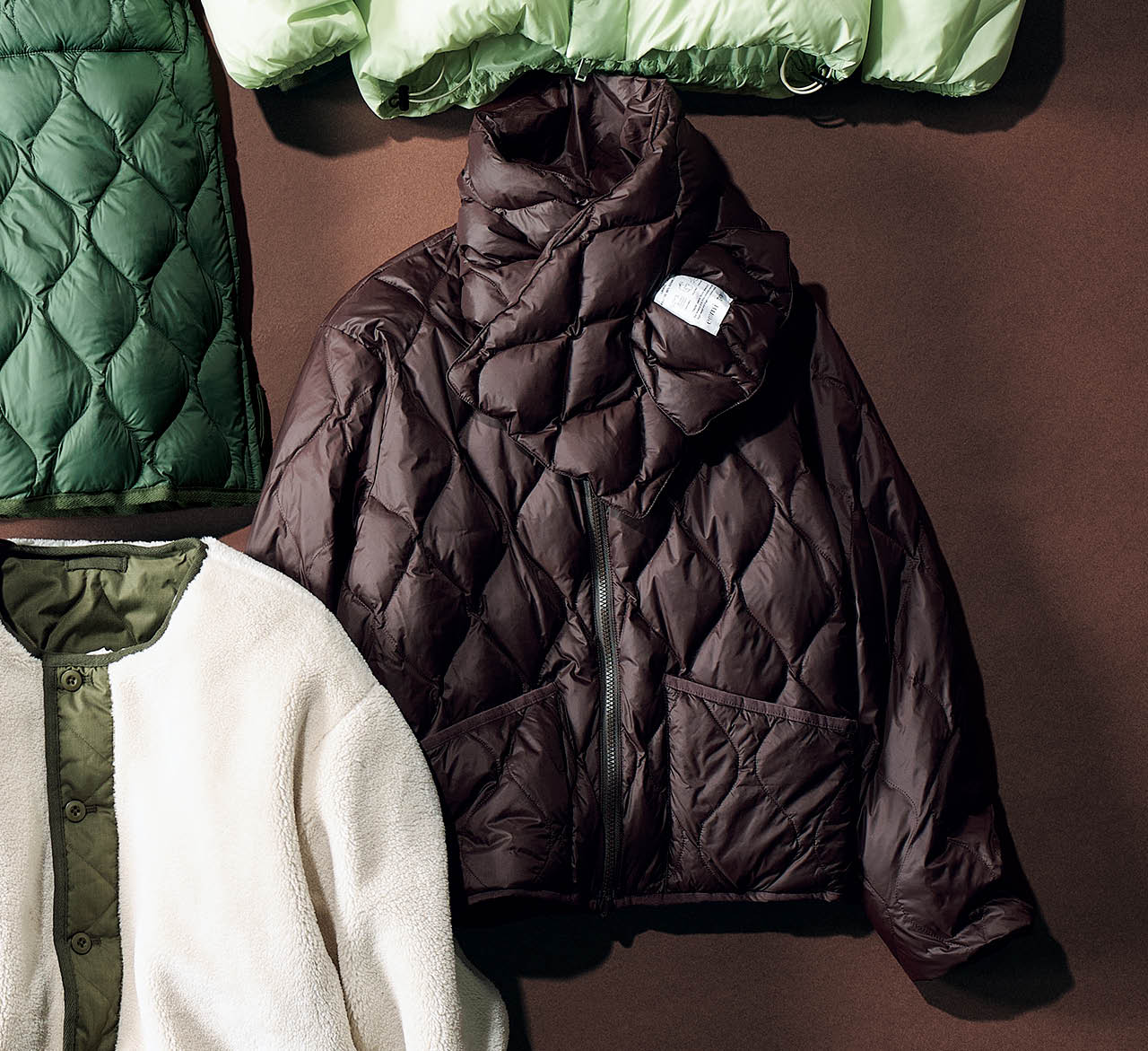 emmi×TAION リバーシブルダウン