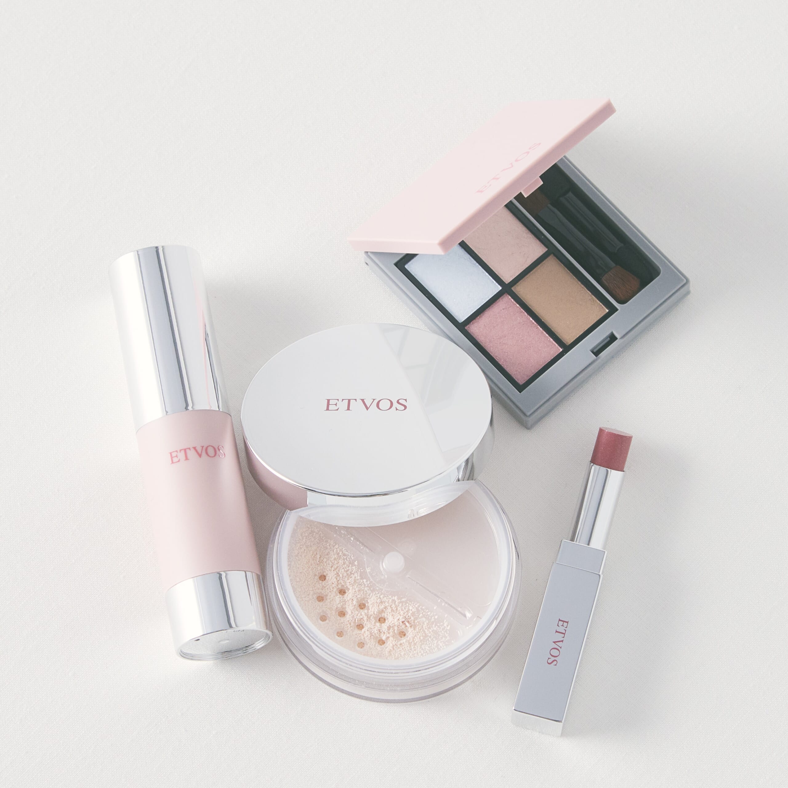 エトヴォス／2025 ホリデーコフレ